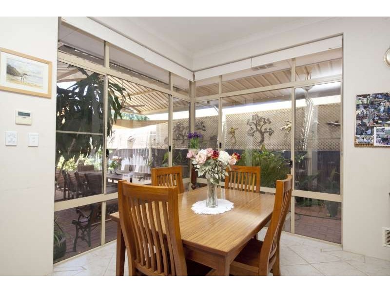 9 Rivergum Esplanade, South Yunderup WA 6208