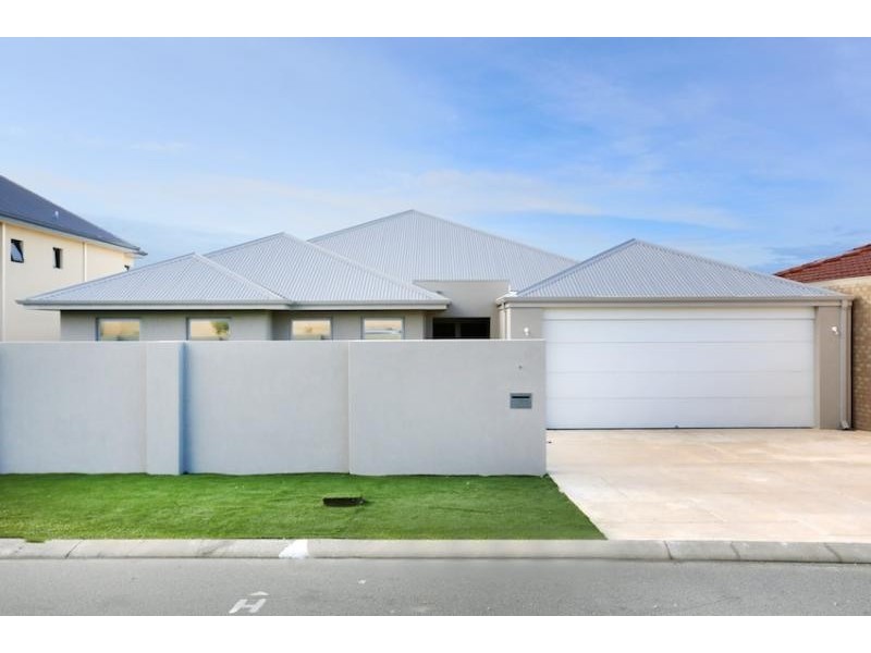 6 Alexis Circle, Wannanup WA 6210