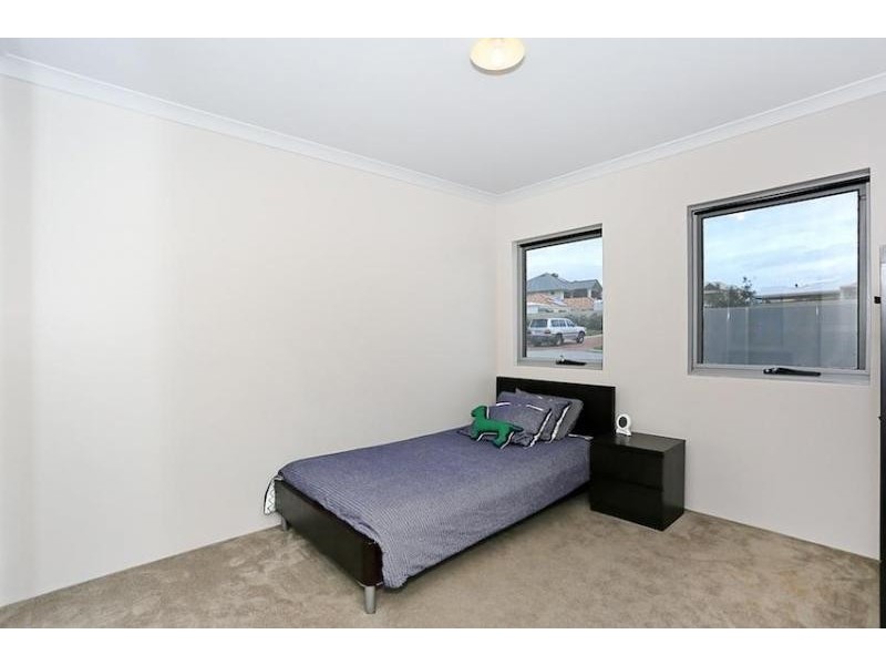 6 Alexis Circle, Wannanup WA 6210