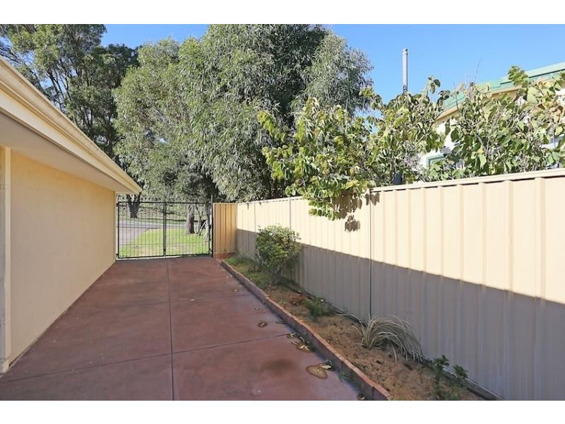 30 Madora Beach Road, Madora Bay WA 6210