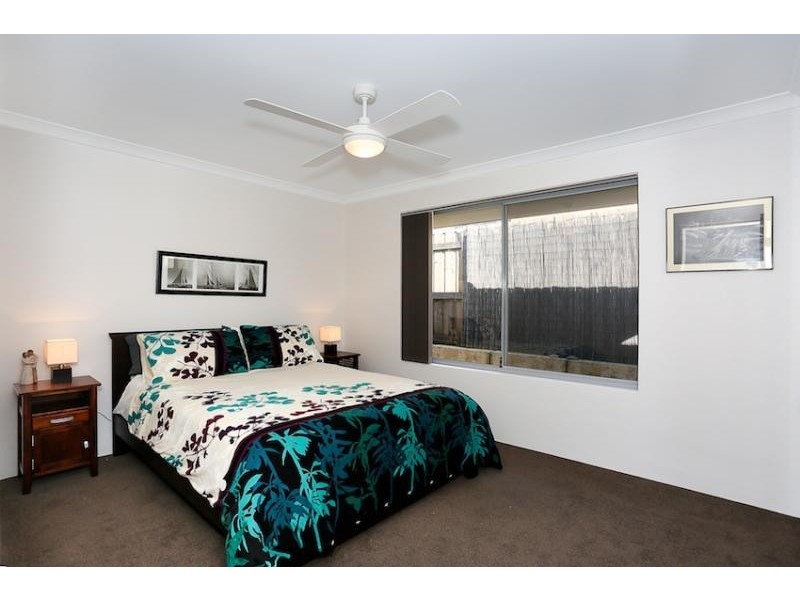 10 Adriana Way, Halls Head WA 6210