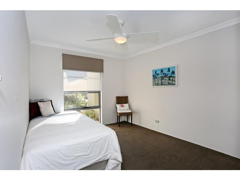 10 Adriana Way, Halls Head WA 6210