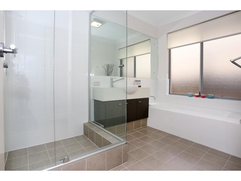 10 Adriana Way, Halls Head WA 6210