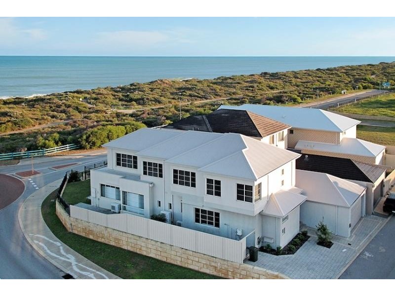 17 Abeona Parade, Madora Bay WA 6210