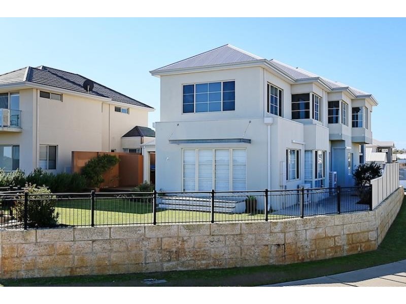 17 Abeona Parade, Madora Bay WA 6210