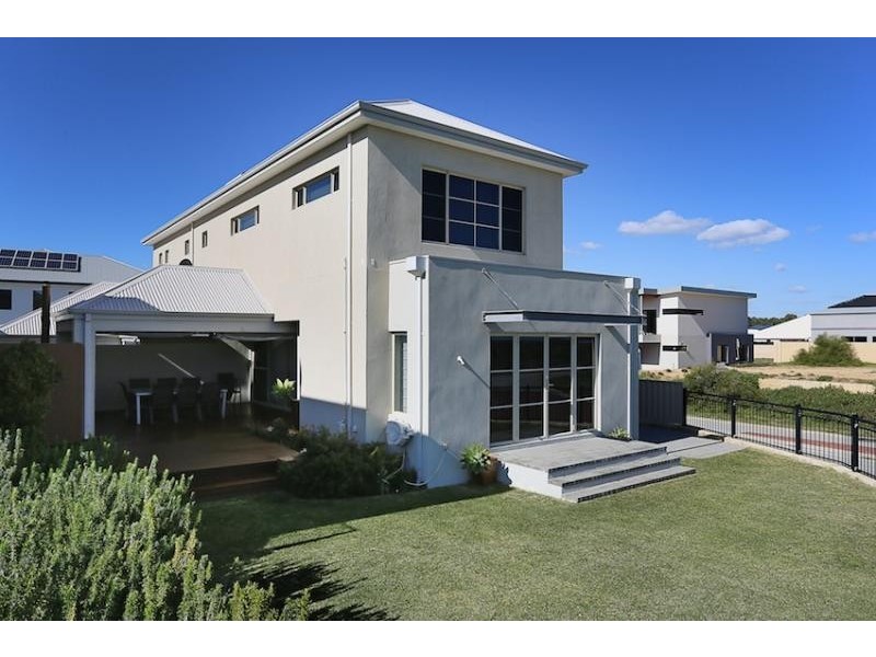 17 Abeona Parade, Madora Bay WA 6210