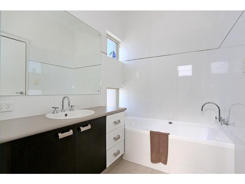 17 Abeona Parade, Madora Bay WA 6210