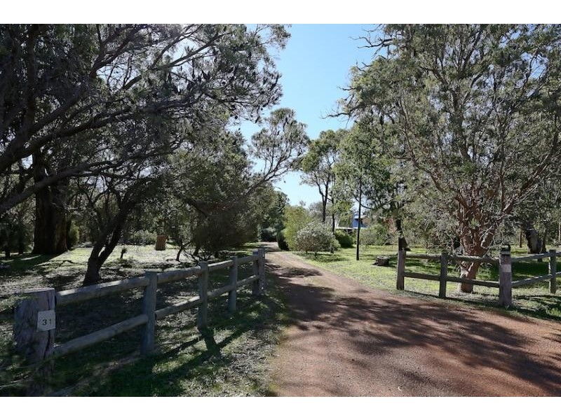 31 Marginata Road, Parklands WA 6180
