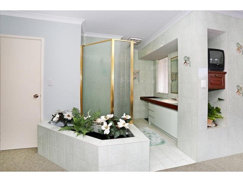 32 Woolah Place, South Yunderup WA 6208