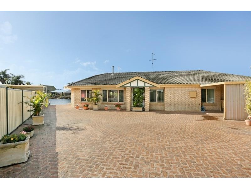 32 Woolah Place, South Yunderup WA 6208