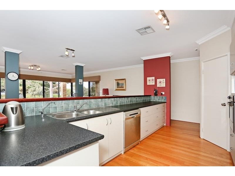 18 Governor Drive, Falcon WA 6210
