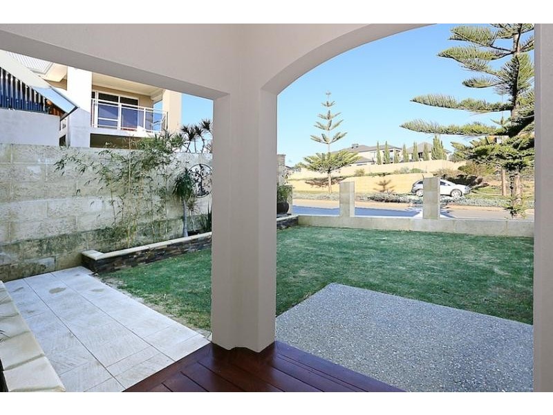 19 Northport Boulevard, Wannanup WA 6210