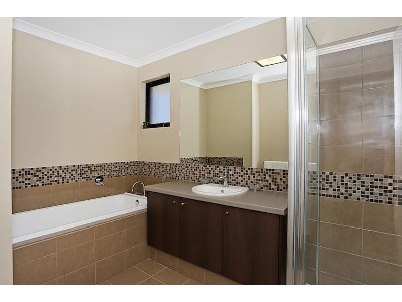 19 Northport Boulevard, Wannanup WA 6210