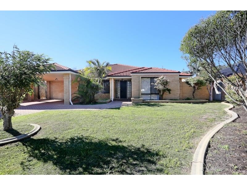 17 Hayman Retreat, Halls Head WA 6210