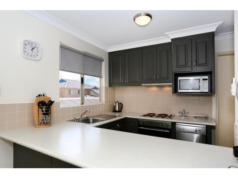 5/1 Lakes Crescent, South Yunderup WA 6208