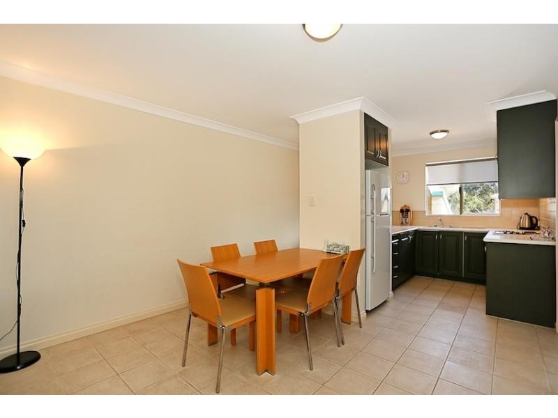 5/1 Lakes Crescent, South Yunderup WA 6208
