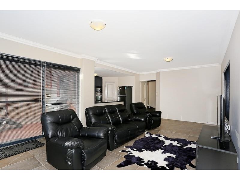 2/42 Gibson Street, Mandurah WA 6210