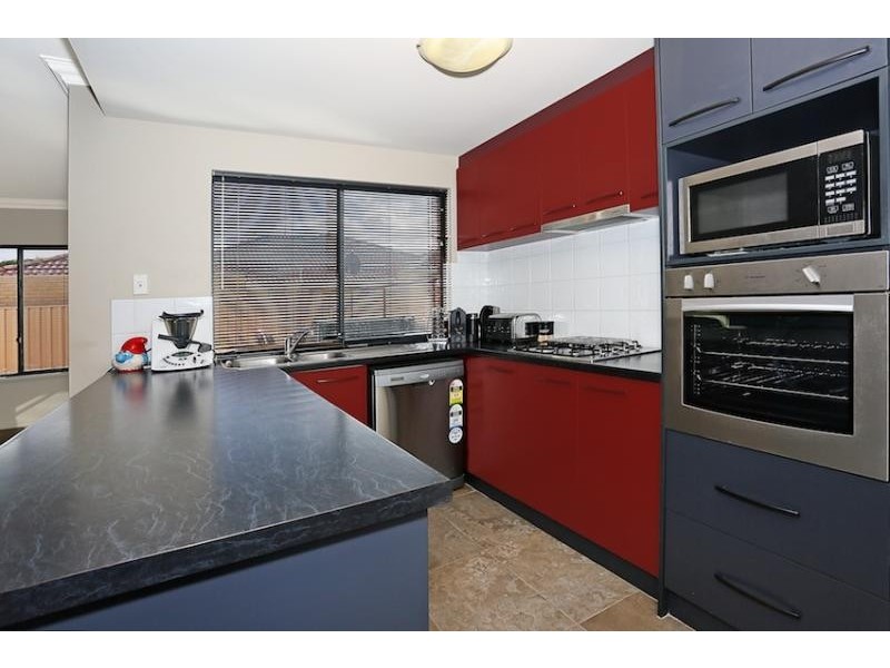 2/42 Gibson Street, Mandurah WA 6210