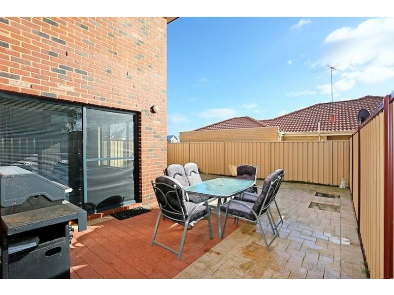 2/42 Gibson Street, Mandurah WA 6210