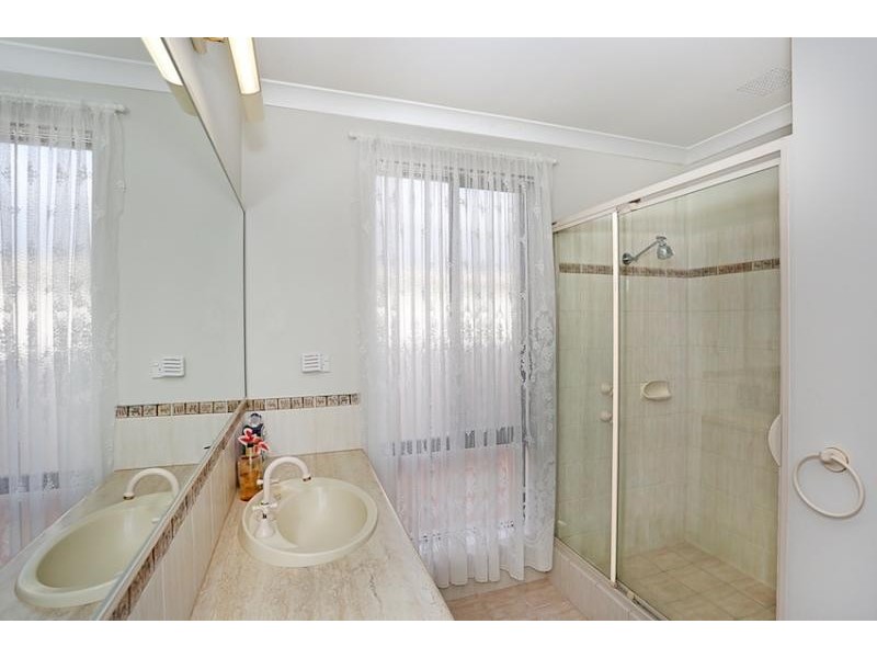 55 Mariners Cove Drive, Dudley Park WA 6210