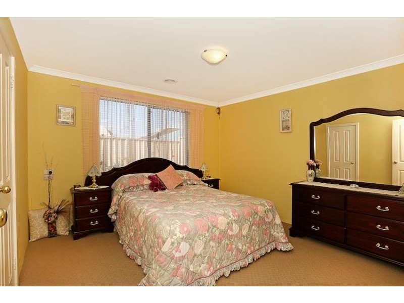 55 Mariners Cove Drive, Dudley Park WA 6210