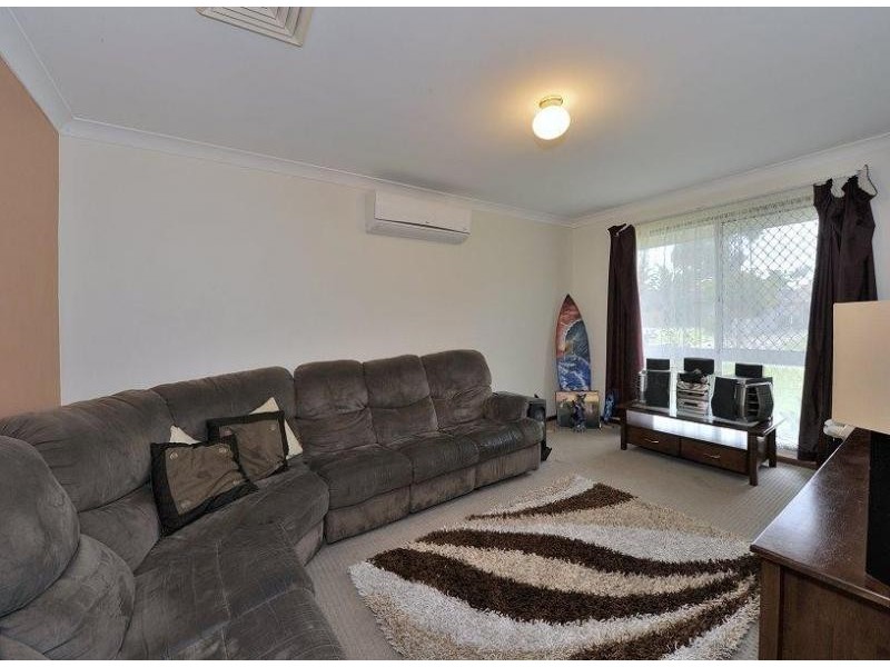 5 Arundel Drive, Halls Head WA 6210