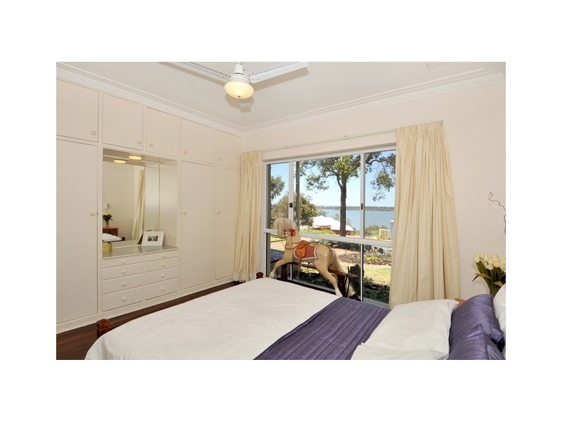 59 Estuary View Road, Dawesville WA 6211