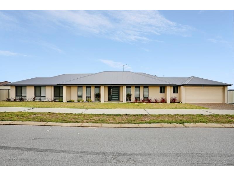 29 Still Meadow Turn, Meadow Springs WA 6210