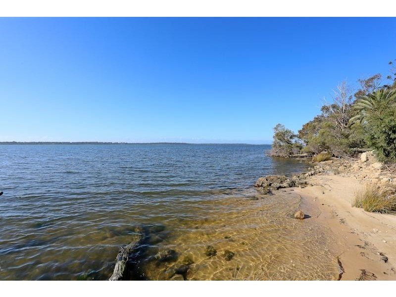 516 Estuary Road, Dawesville WA 6211