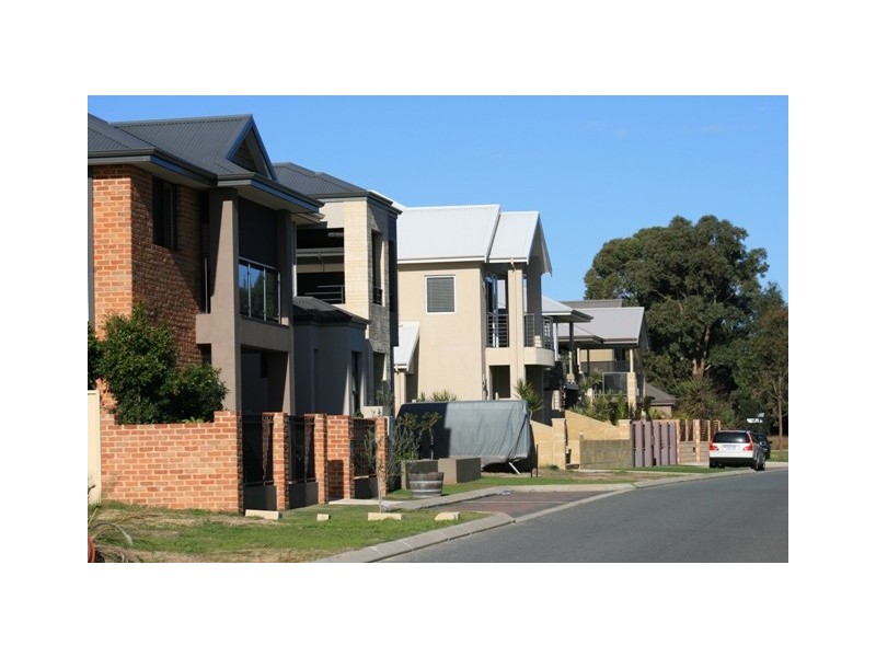 141 Darwin Terrace, Dudley Park WA 6210