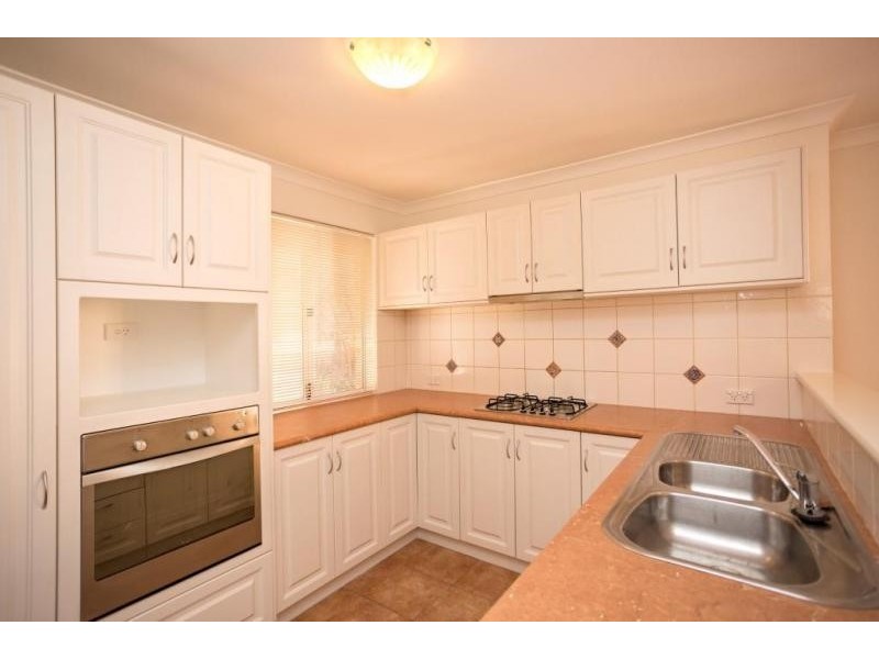 2/36 Creery Street, Dudley Park WA 6210