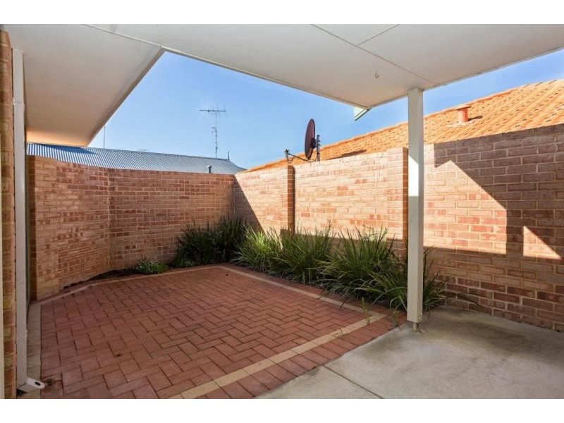 2/36 Creery Street, Dudley Park WA 6210