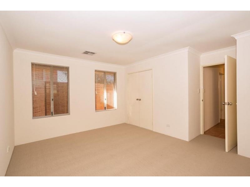 2/36 Creery Street, Dudley Park WA 6210