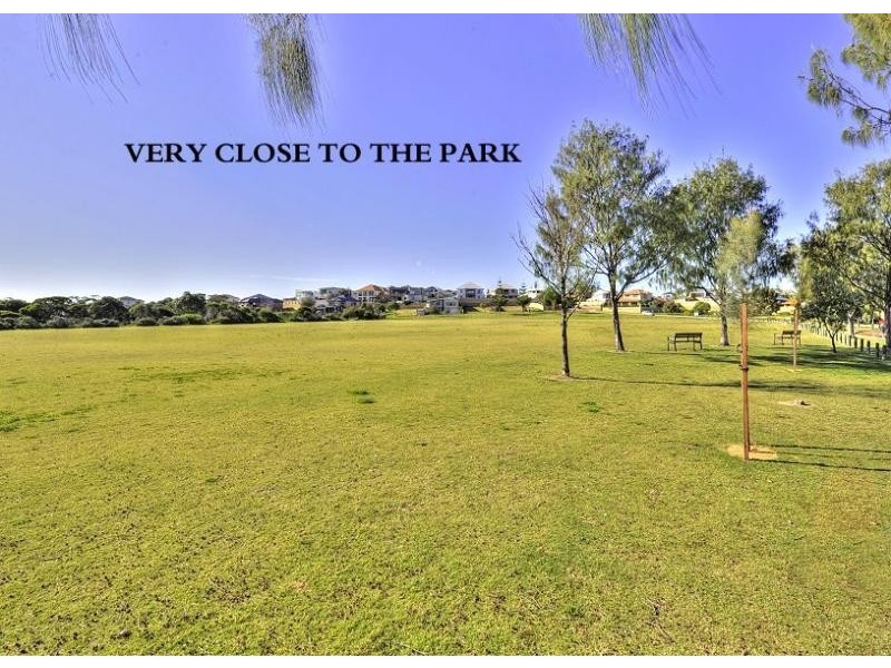 33 Avalon Parade, Wannanup WA 6210