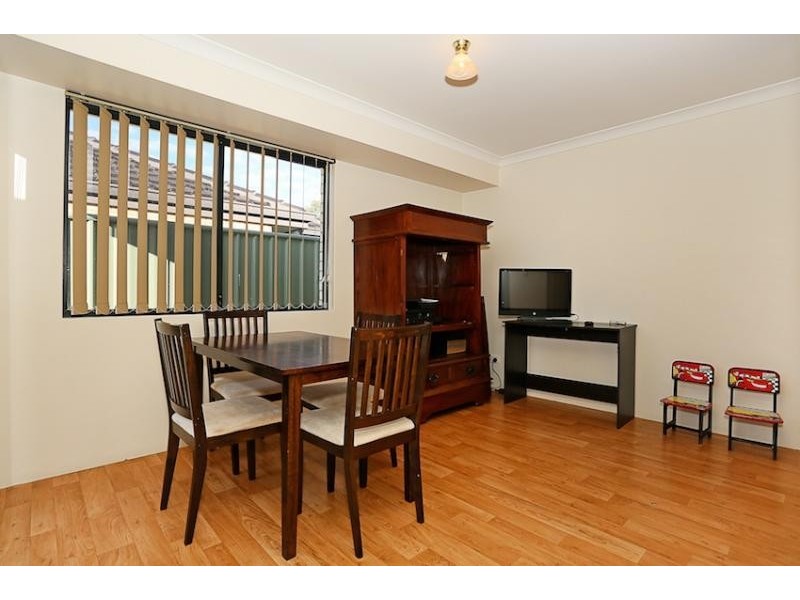 30 Saffron Loop, Falcon WA 6210