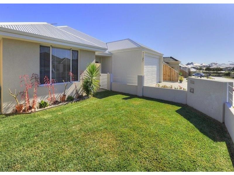 7 Brassii Link, Halls Head WA 6210