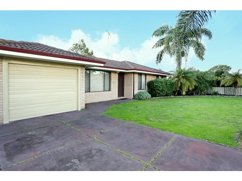 24 Mississippi Drive, Greenfields WA 6210