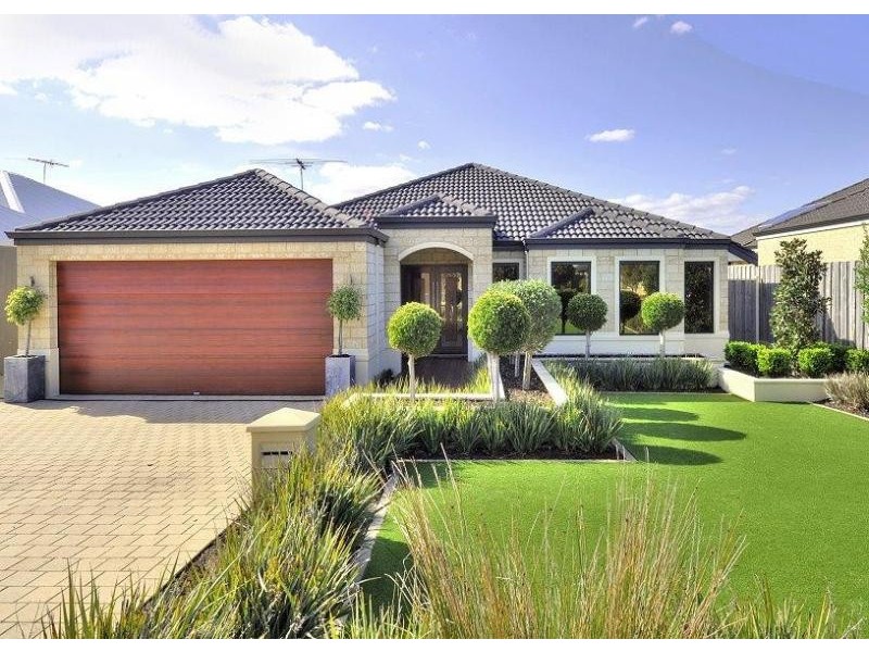 53 Seascapes Boulevard, Halls Head WA 6210