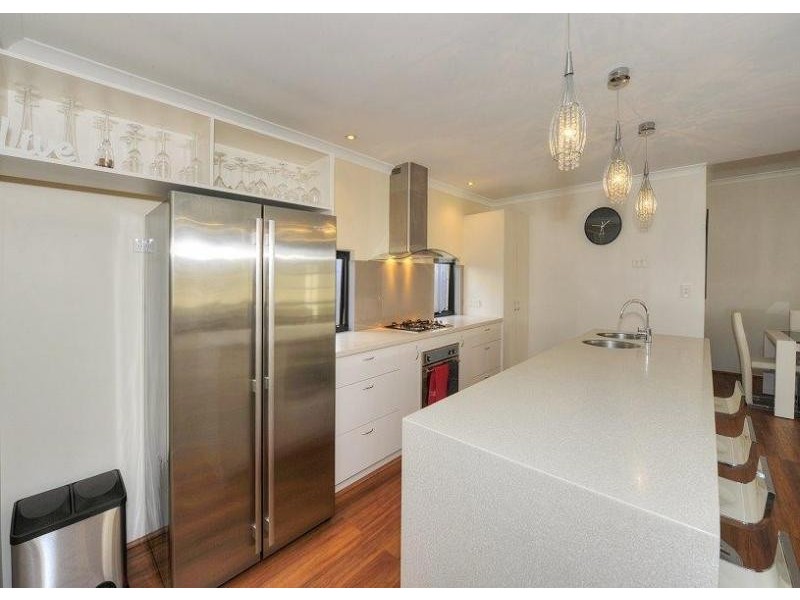 53 Seascapes Boulevard, Halls Head WA 6210