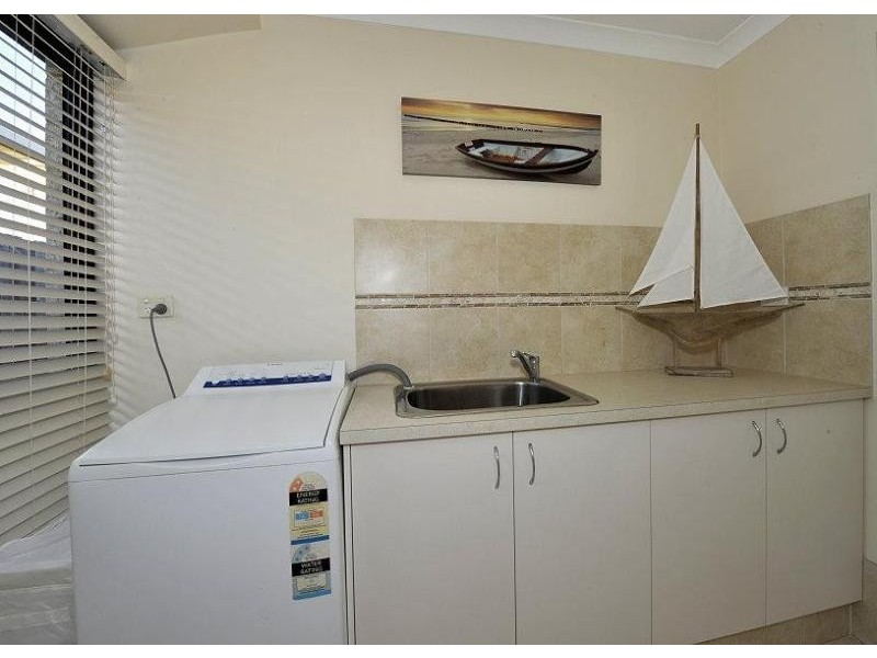 53 Seascapes Boulevard, Halls Head WA 6210