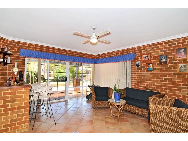 126 Lymon Road, Stake Hill WA 6210