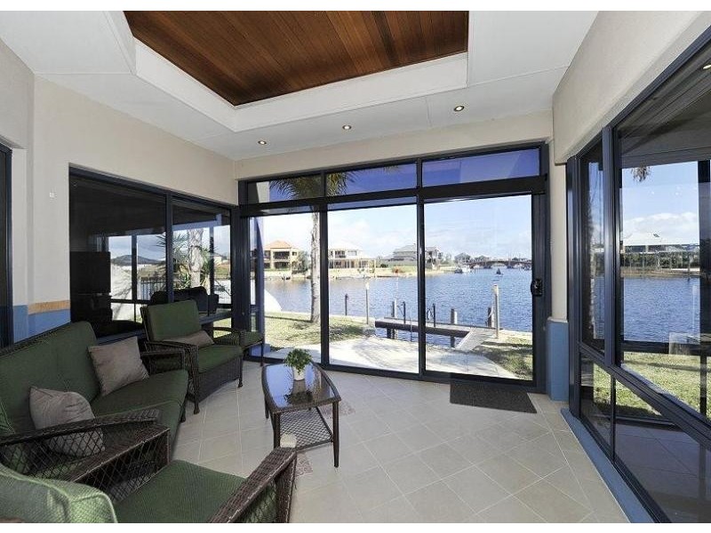 14 Tasman Loop, Dudley Park WA 6210