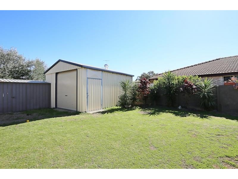 8 Pennington Gardens, Erskine WA 6210