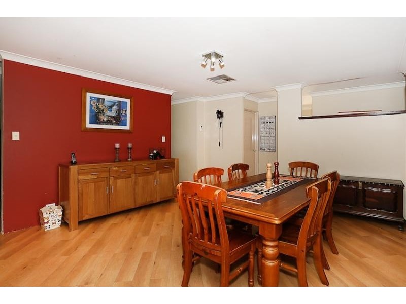 8 Pennington Gardens, Erskine WA 6210