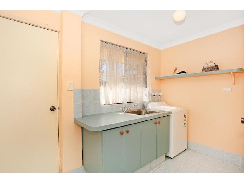 27 Donnelly Gardens, Dudley Park WA 6210