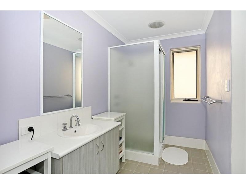 68 Buttercup Parkway, Halls Head WA 6210