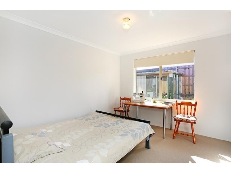 68 Buttercup Parkway, Halls Head WA 6210