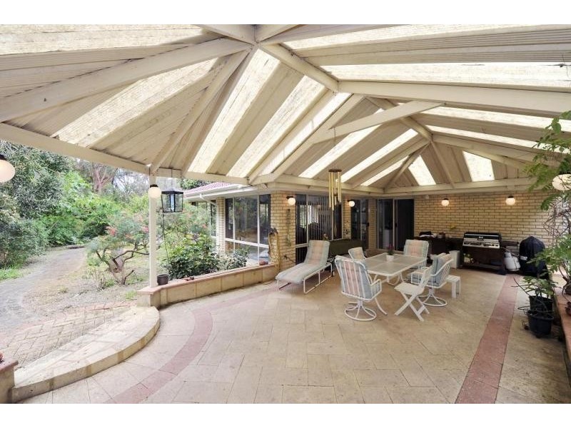 3 Redhill Place, Greenfields WA 6210