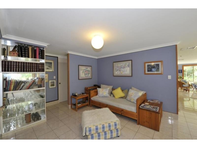 3 Redhill Place, Greenfields WA 6210