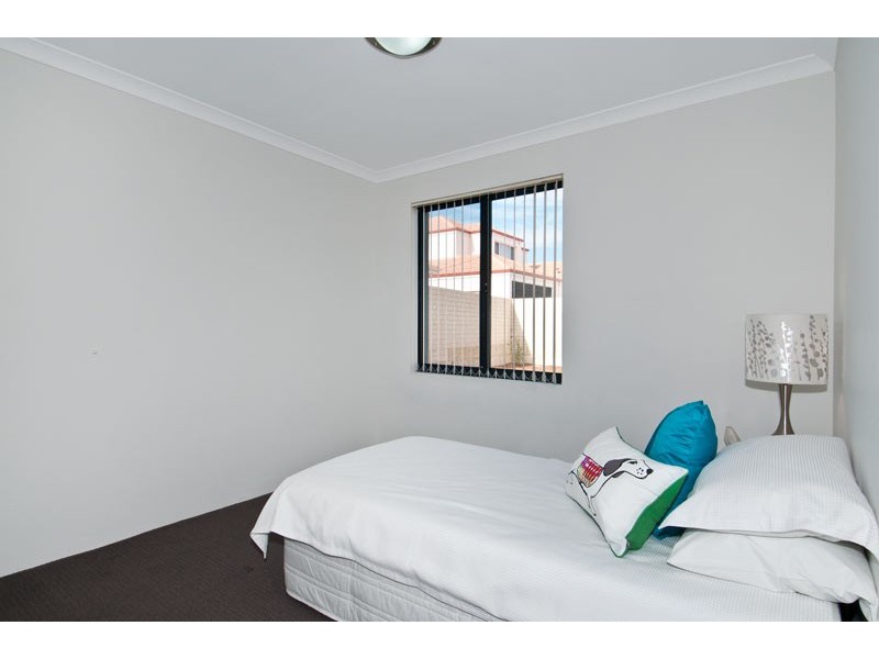 26 Sail Avenue, Wannanup WA 6210